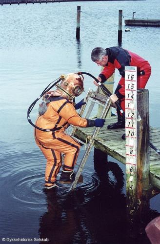 Udstilling Ebeltoft Marineforening 2001